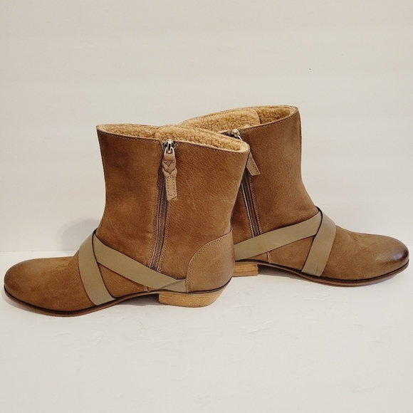 NEW Softwalk Rayne Brown Soft  Leather Pull On Mid Buckle Bootie Size 10 - Picture 3 of 7